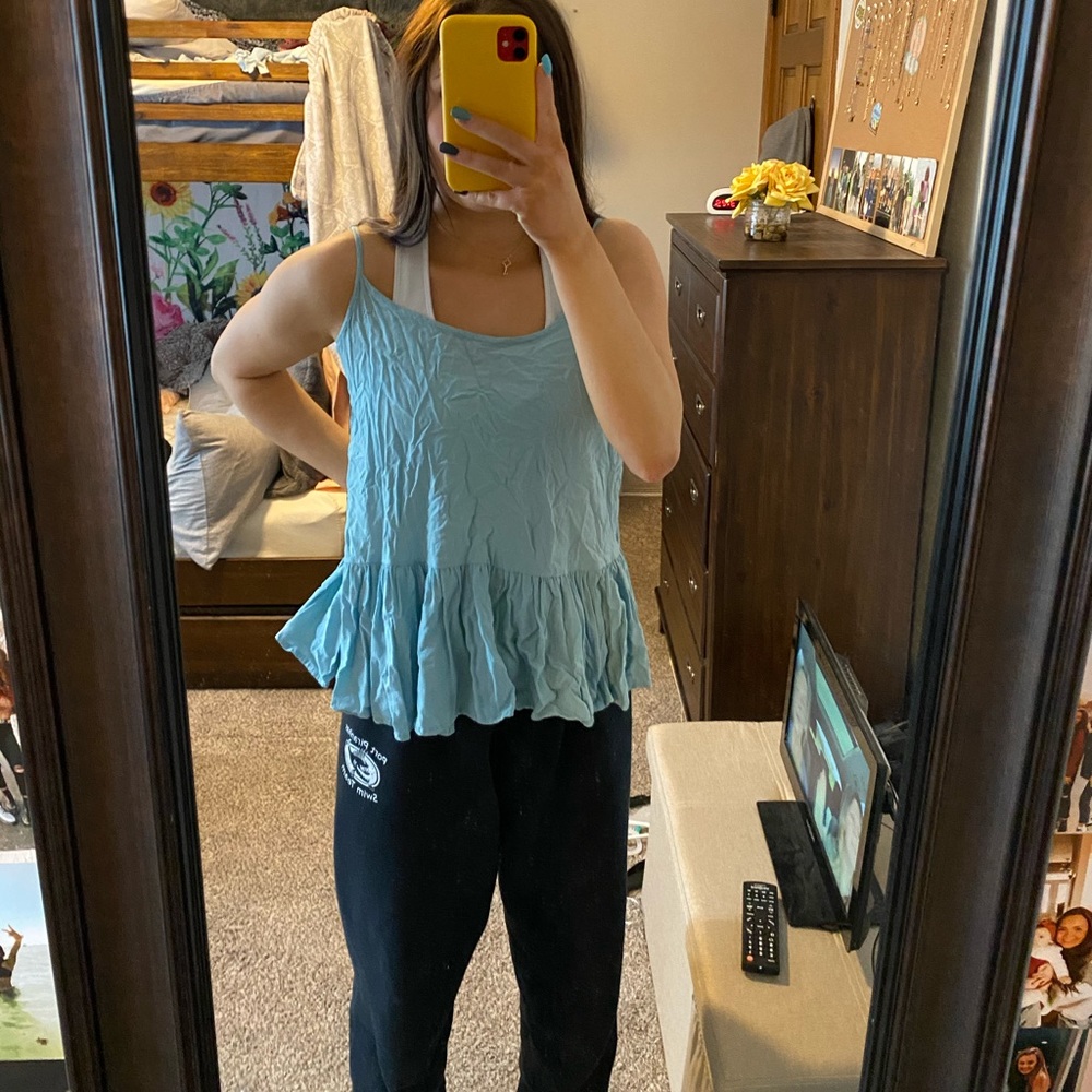 Ruffled tank top!!